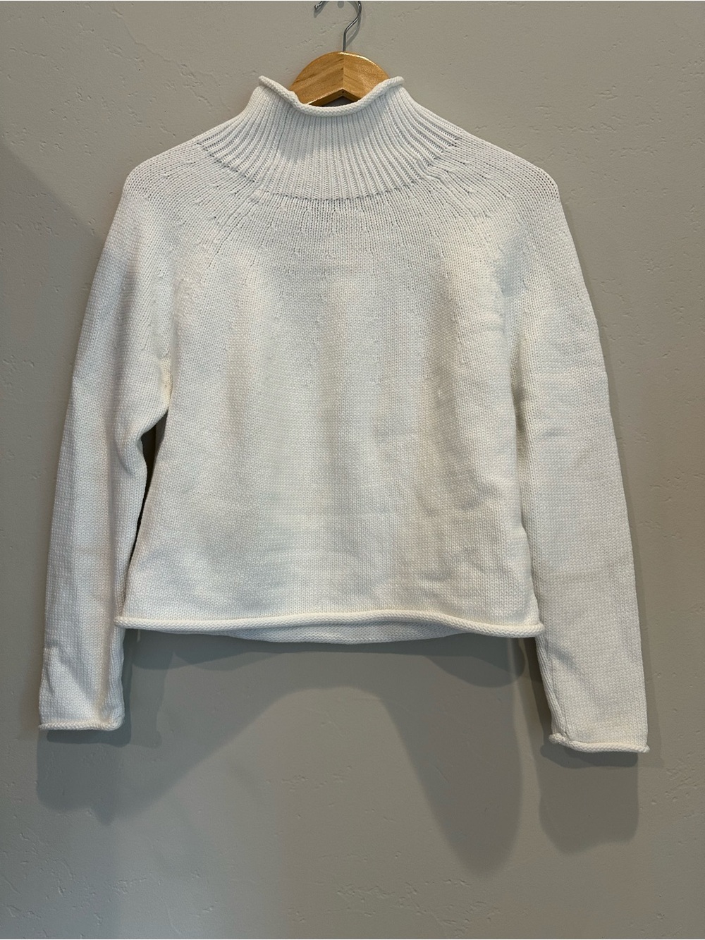 Classic White Turtleneck Sweater - Women